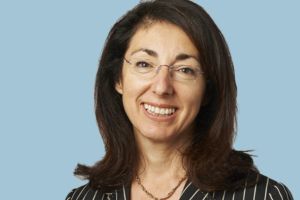 Australian rules an “impediment” to giving financial advice – report