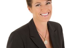 Share adds advisers