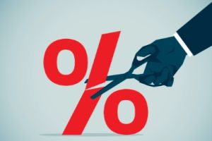 Huge pile of mortgage money on short terms as borrowers wait for interest rate drops