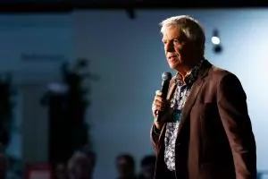 Mindful Money founder steps down as organisation eyes Australia