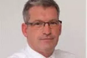 JMIS gets most of Select Wealth money across