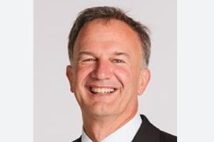 Economists hedge their OCR bets