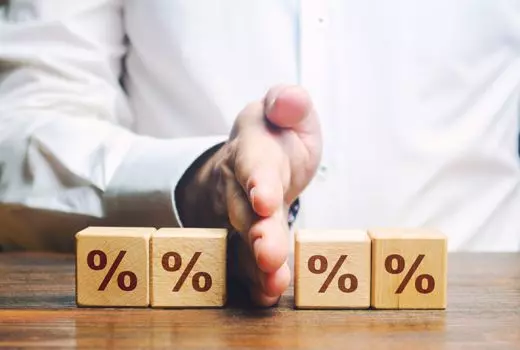 Banks slash floating lending and deposit rates after 25bp OCR cut