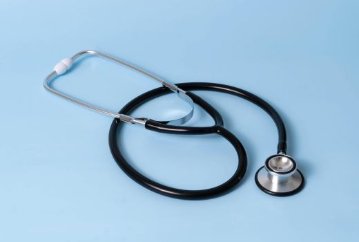 Medical insurance with guaranteed policy wording: the only suitable option?
