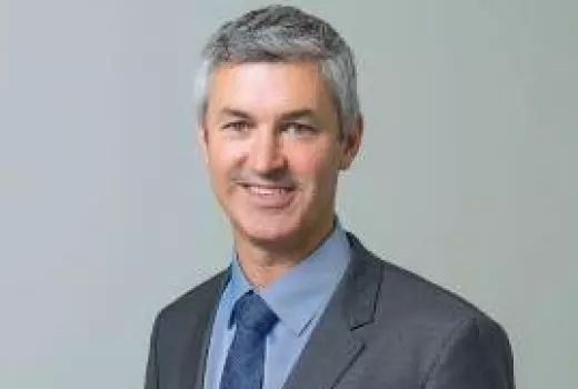 Hugh Stevens buys the iSelect Uk pensions advice business