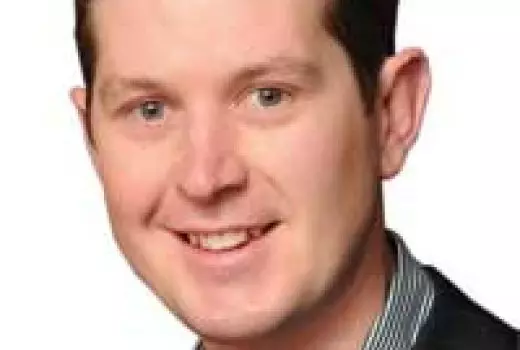 Grosvenor adds to research team