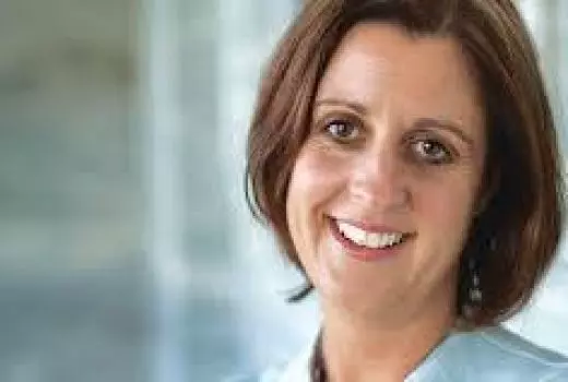 Focus on customers, not fees: Shanks