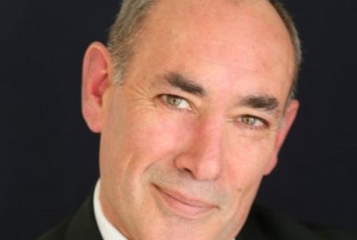 Non-disclosure case divides advice industry