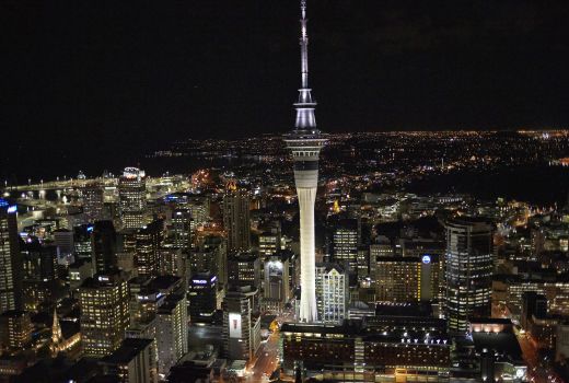 NZX 50 snaps three-day rally as heavyweights drag