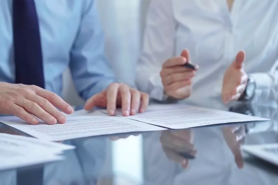 [Opinion] Life advisers need a mindset change: away from ‘we sell’ to ‘we advise’.  